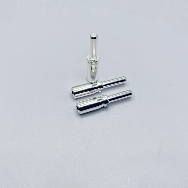 4.0x32mm電気自動車充電パイル充電コネクタコンタクトピンEV充電プラグ端子コンタクト